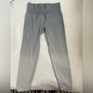 PINK by Victorias Secret Ombré Gray ACTIVE High Waist Leggings🦈